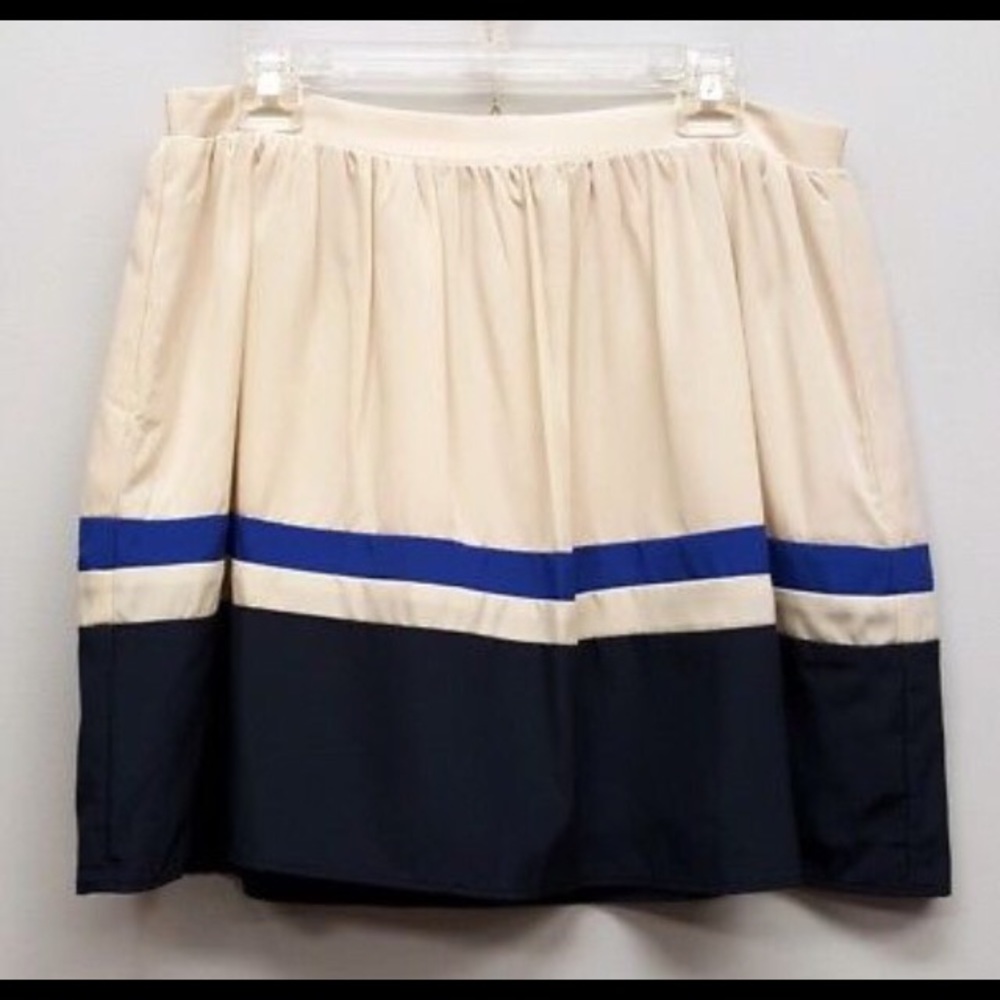🌻3 for $30🌻Willow & Clay Colorblock mini skirt S